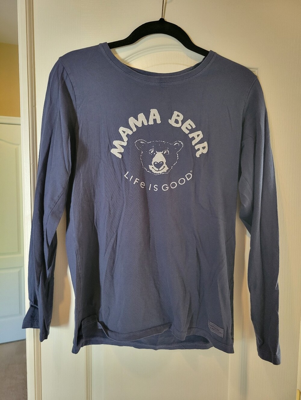 Life Is Good Women's M Crusher Tee Mama Bear Graphic Long Sleeve Blue  Shirt